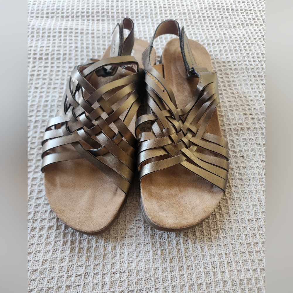 Women's Strappy Sandals - Bronze